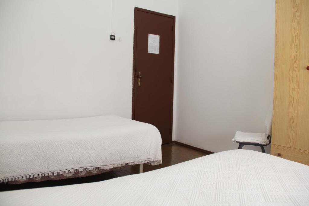Residencial Primavera Hotel Vendas Novas Szoba fotó